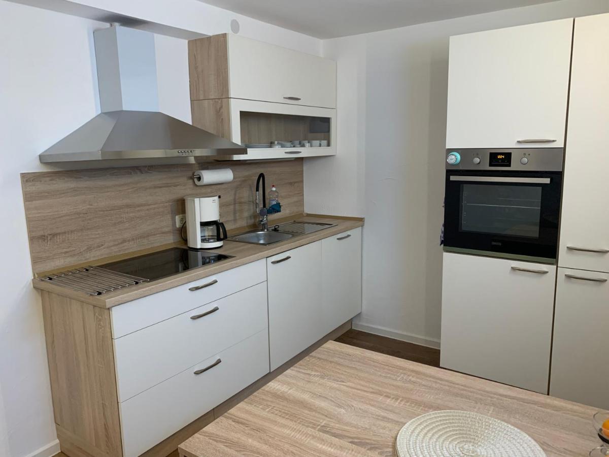 Apartment Ferienwohnung *
